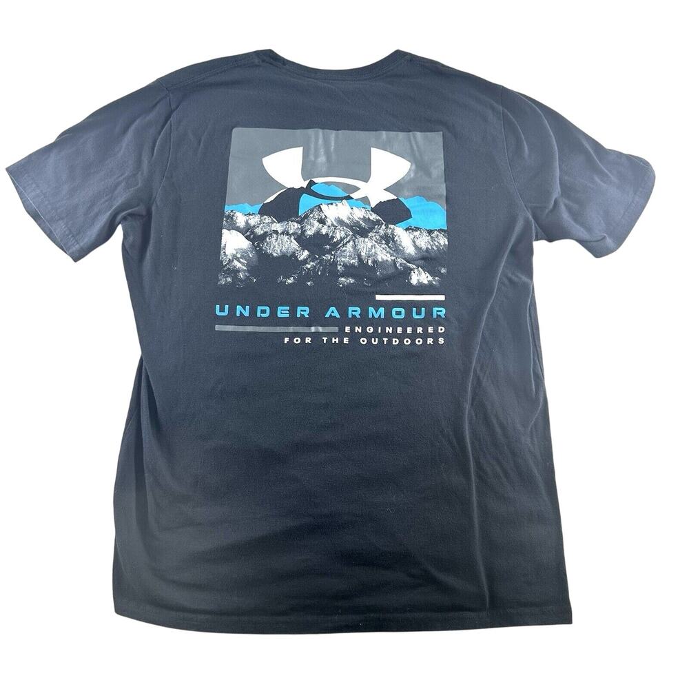 Under Armour "Engineered For The Outdoors" Black -XL‎ Short Sleeved T Shirt